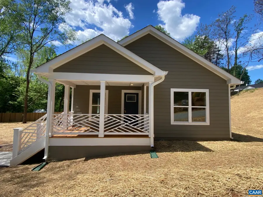108 Bollingbrook Dr, Charlottesville, VA 22911 - #2