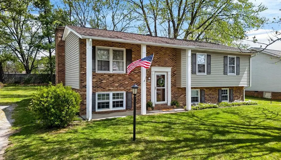 51 Briarwood Cir, Staunton, VA 24401 - #3