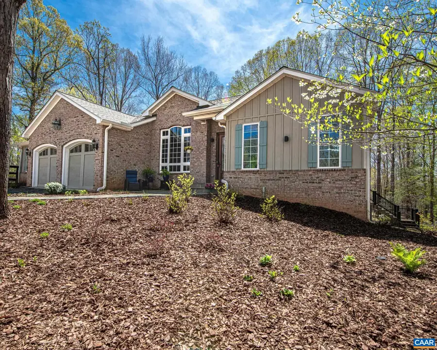 9130 Totier Creek Rd, Scottsville, VA 24590 - #3