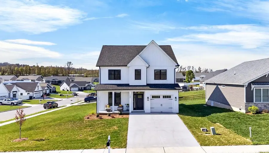 135 Langley Dr, Waynesboro, VA 22980 - #2