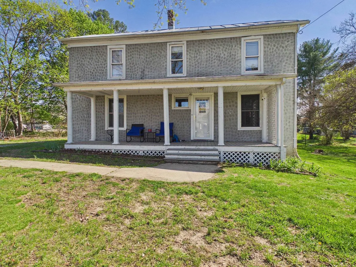 417 Spring Ave W, Elkton, VA 22827 - #1