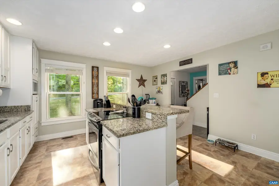 5 Iroquois Way, Palmyra, VA 22963 - #3