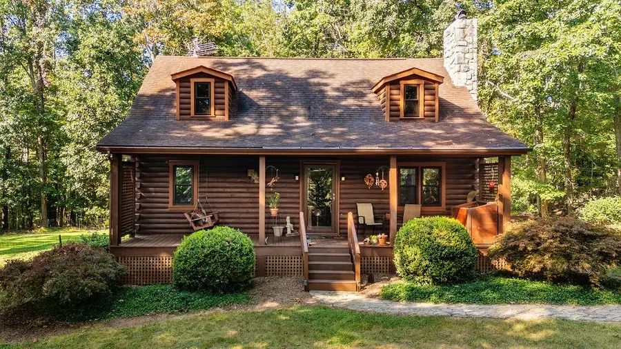 137 Crestwood Dr, Churchville, VA 24421 - #2