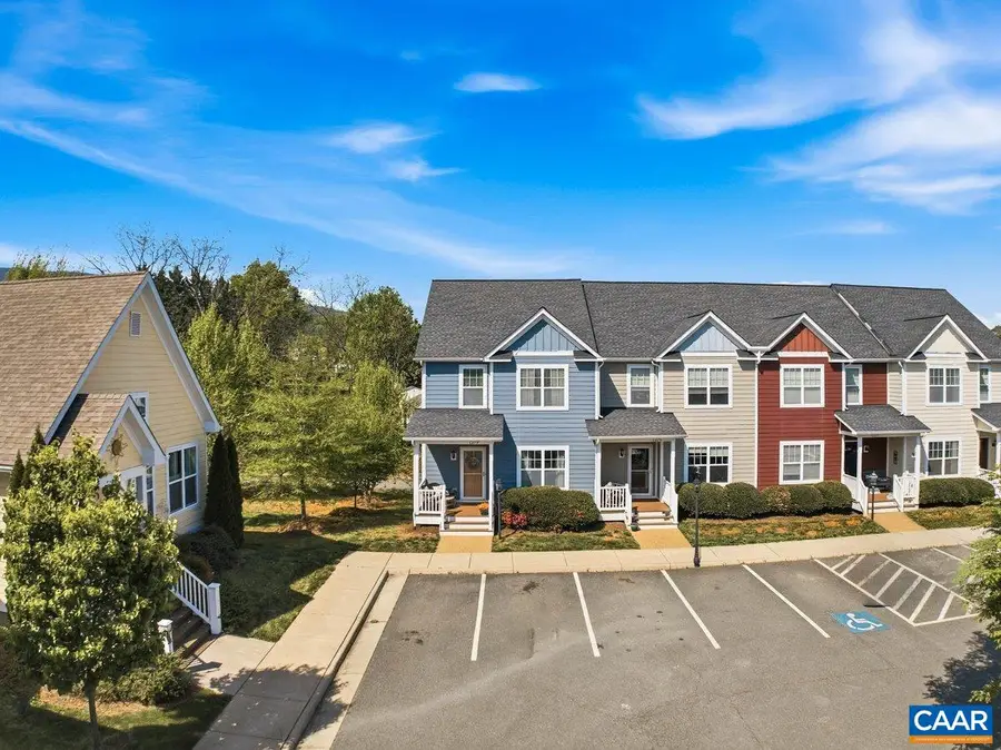 1273 Haden Pl, Crozet, VA 22932 - #2