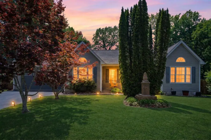 297 Arrow Head Ln, Stuarts Draft, VA 24477 - #3