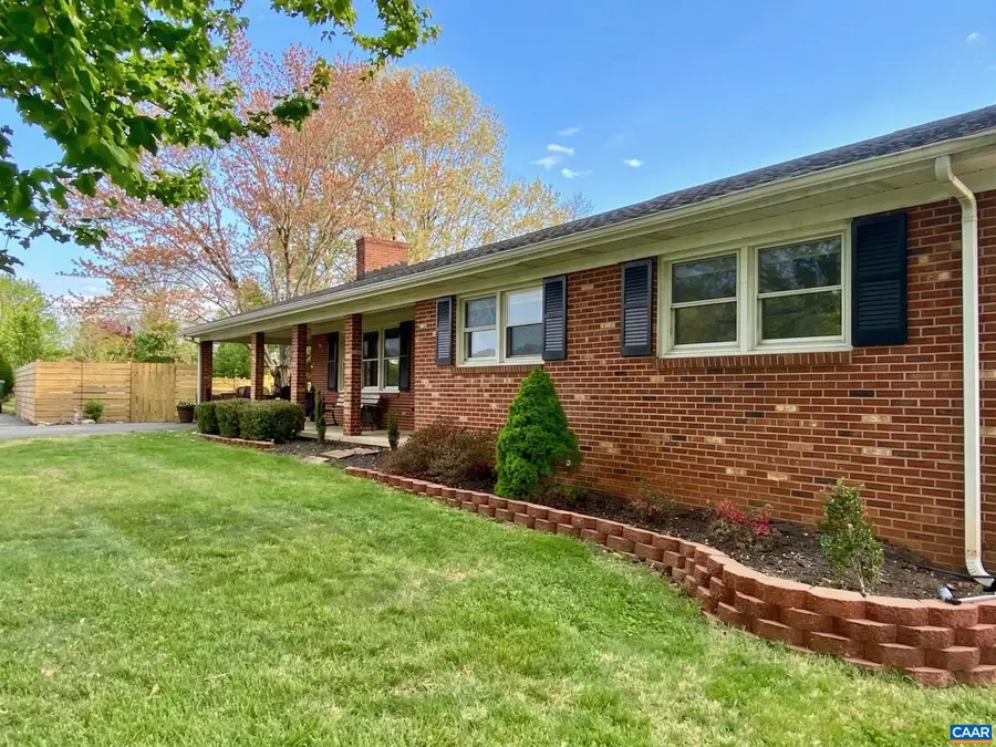 103 Fairlane Dr, Stanardsville, VA 22973 - #2