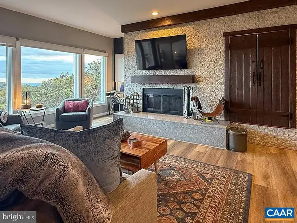 1616 Overlook Olook, Roseland, VA 22967