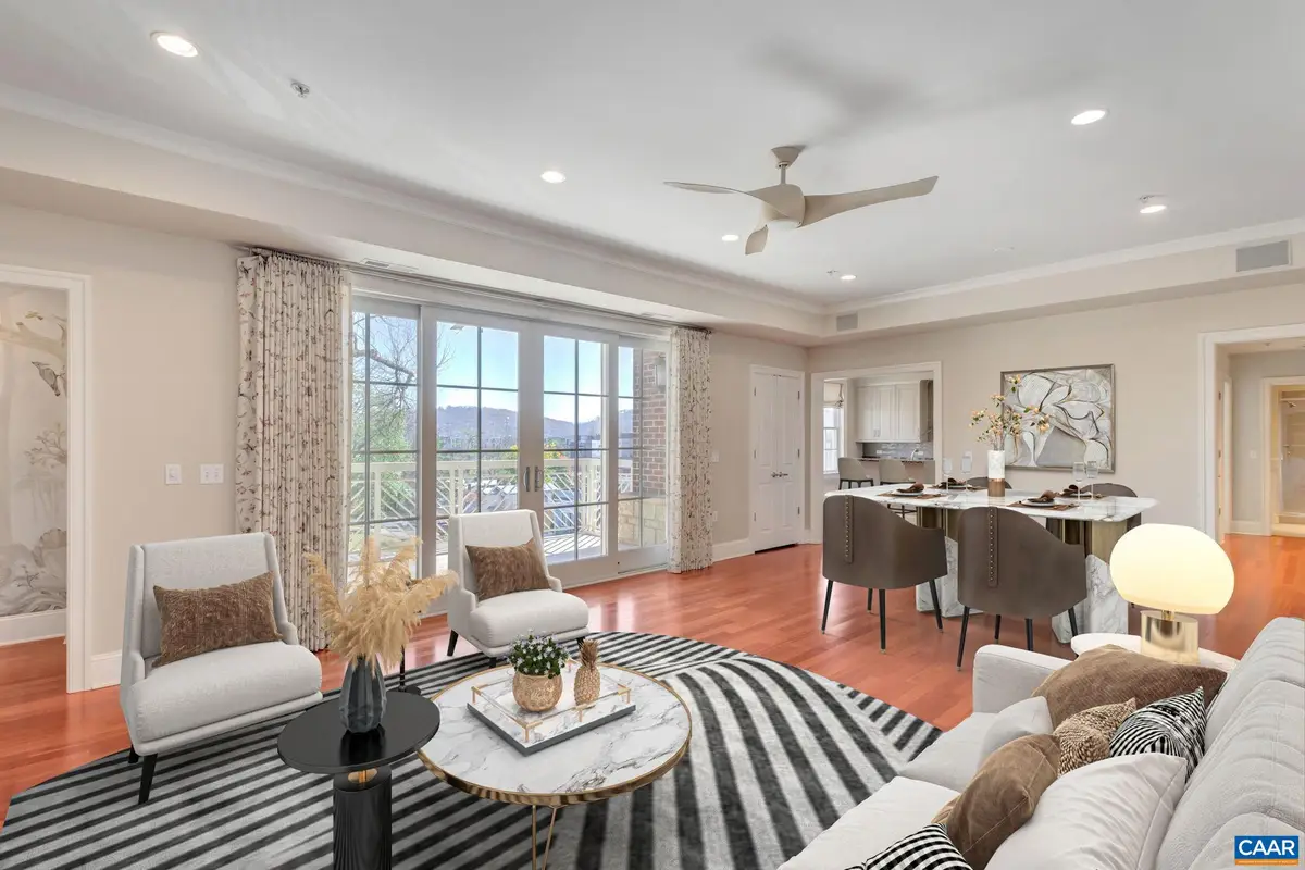 210 10th St Ne, Charlottesville, VA 22902 - #1