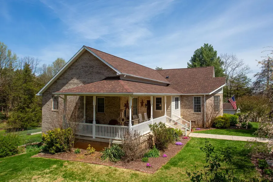 131 Rural Dr, Mount Solon, VA 22843 - #2