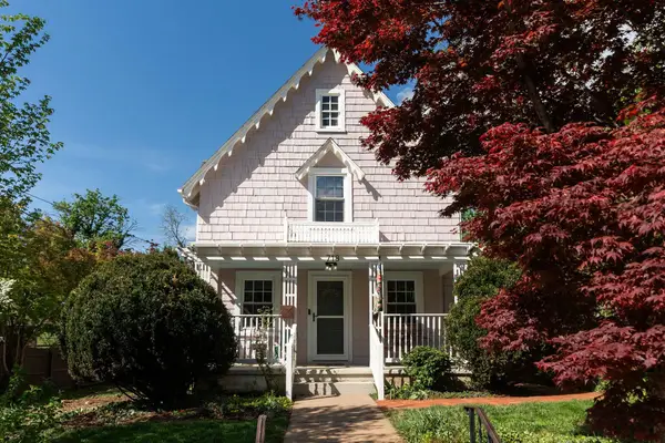 718 Alleghany Ave, Staunton, VA 24401