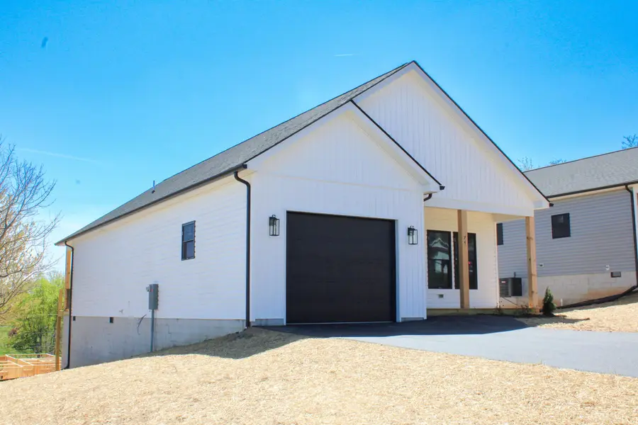 69 Highland Ave, Verona, VA 24482 - #3