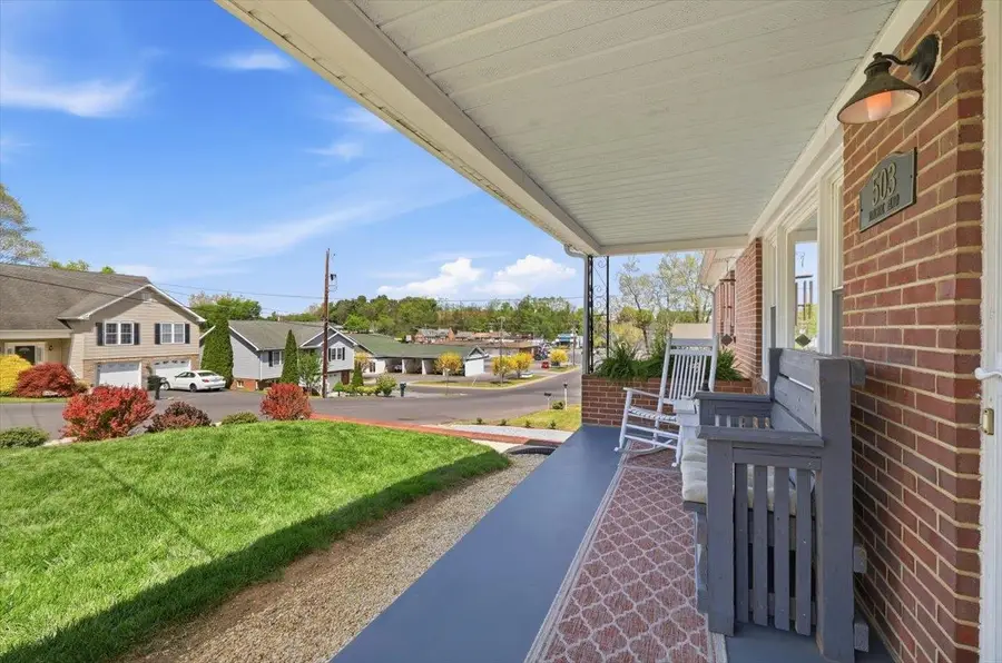 503 Ritchie Blvd, Staunton, VA 24401 - #2