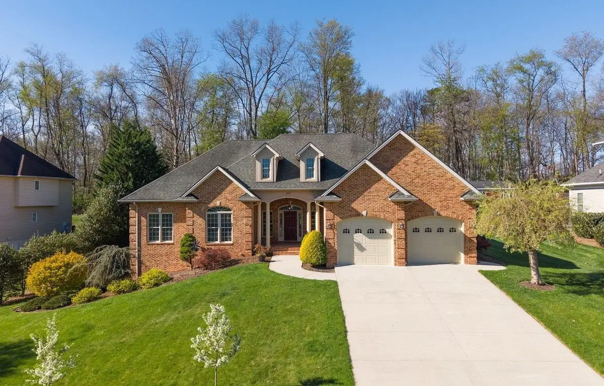 3107 Brookshire Dr, Massanetta Springs, VA 22801 - #1