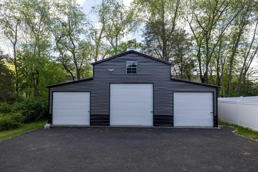 206 Summit Ave W, Elkton, VA 22827 - #3