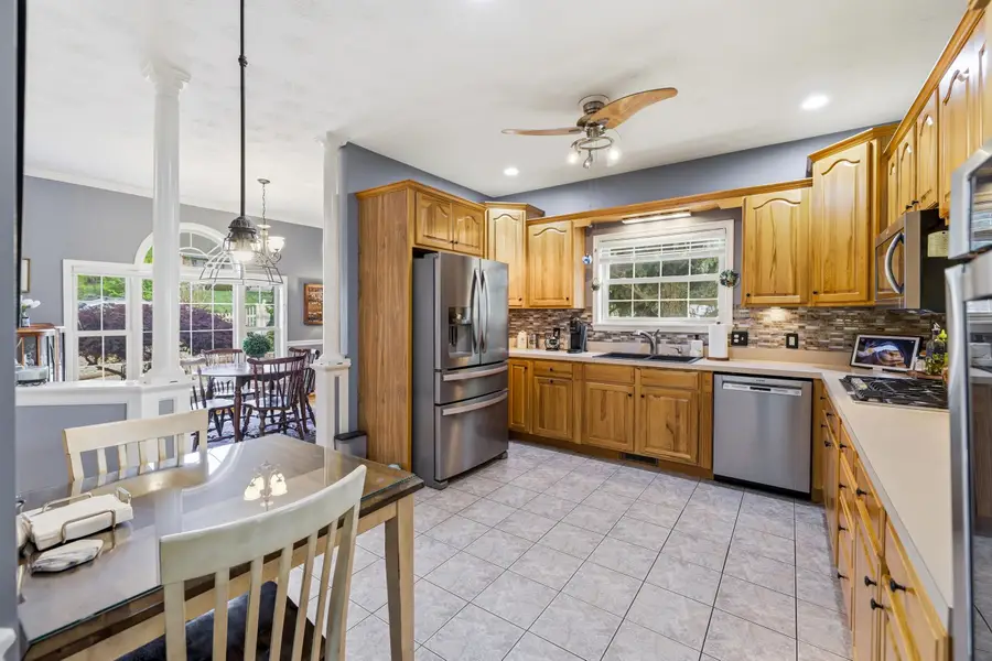 2262 Lake Terrace Dr, Harrisonburg, VA 22802 - #3