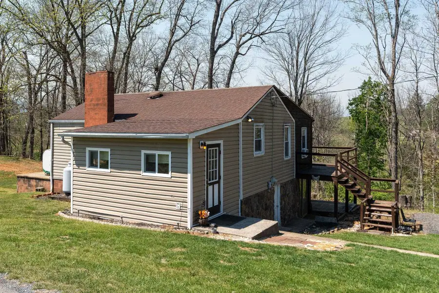 9 Hoagie Ln, Swoope, VA 24479 - #3