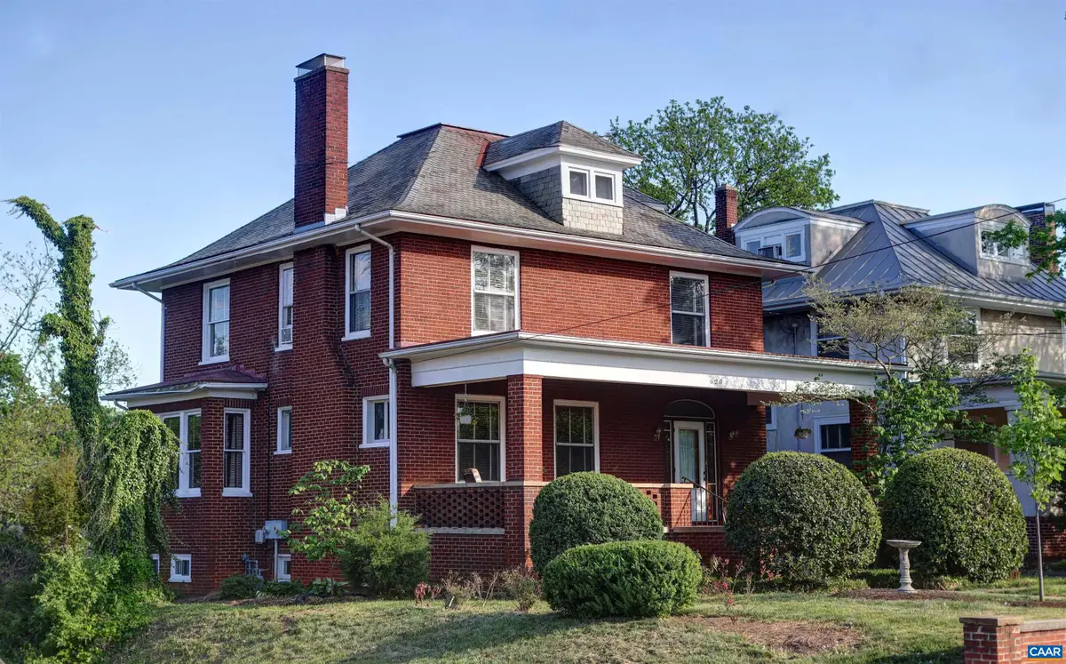 620 Ridge St, Charlottesville, VA 22902 - #1