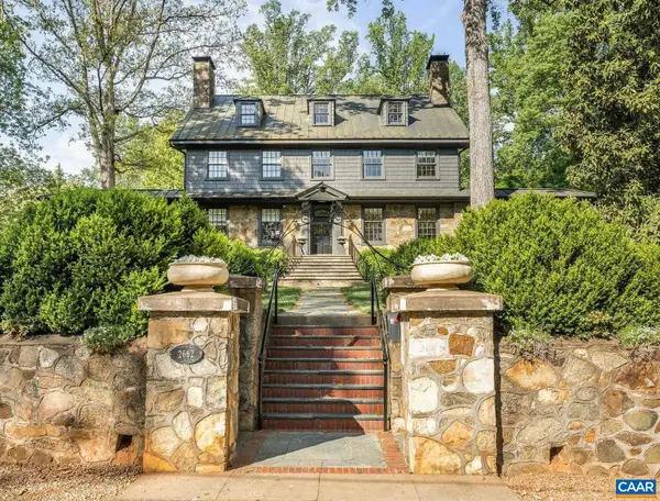 2662 Jefferson Park Cir, Charlottesville, VA 22903