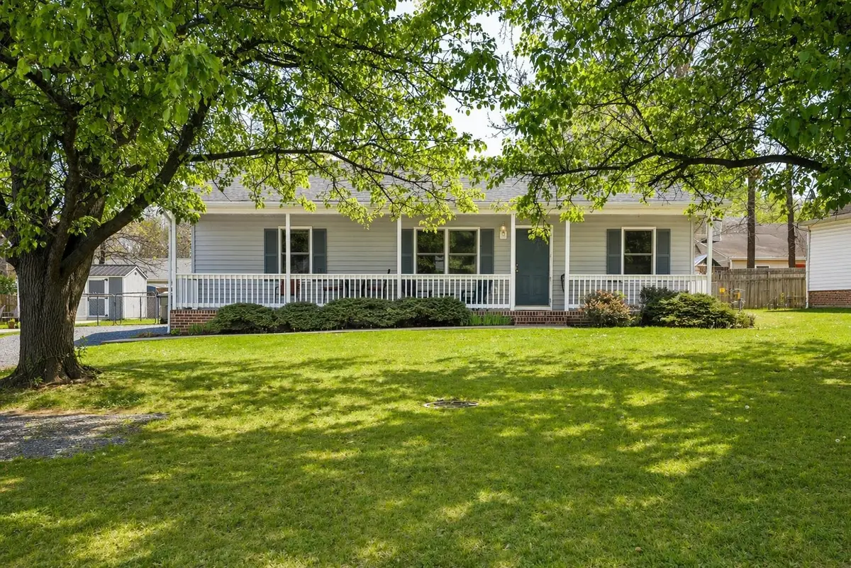 868 Patton Farm Rd, Stuarts Draft, VA 24477 - #1