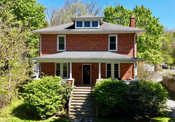 5642 Sam Snead Hwy, Hot Springs, VA 24445