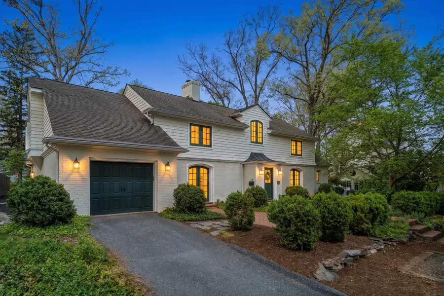 633 Oak Ave, Waynesboro, VA 22980 - #2