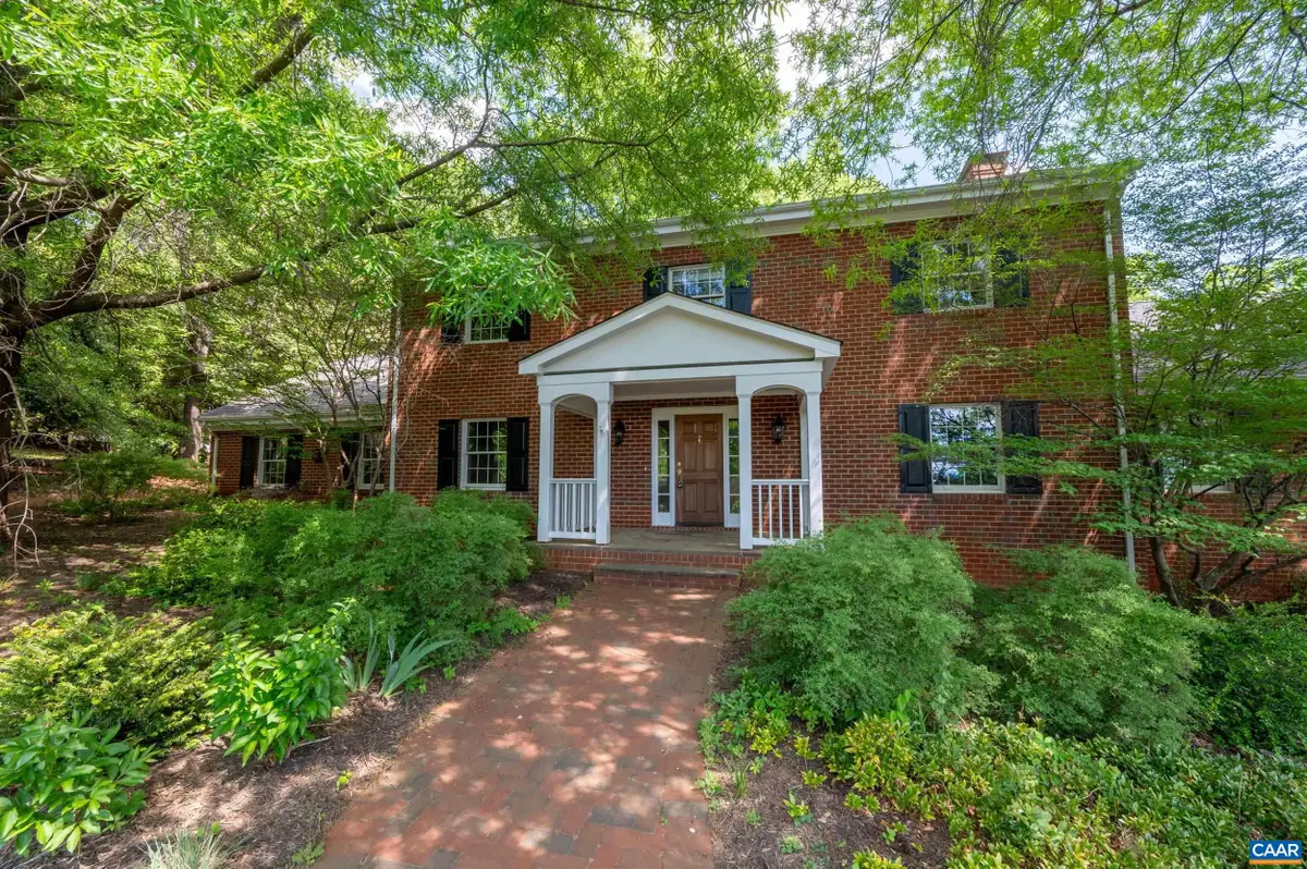 165 Walnut Ln, Charlottesville, VA 22911 - #1