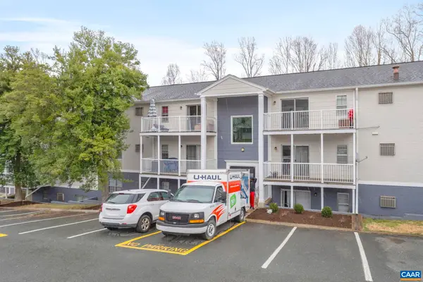 545 Burgoyne Rd, Charlottesville, VA 22901
