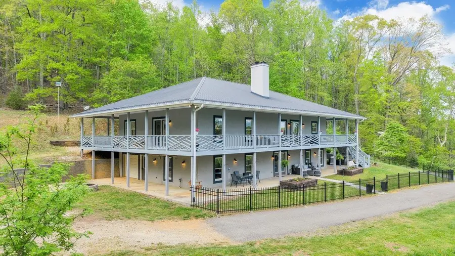 649 Greyledge Rd, Buchanan, VA 24066 - #3