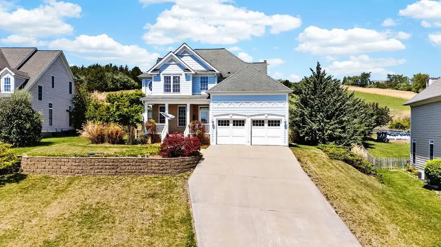 159 Windsor Dr, Fishersville, VA 22939 - #2