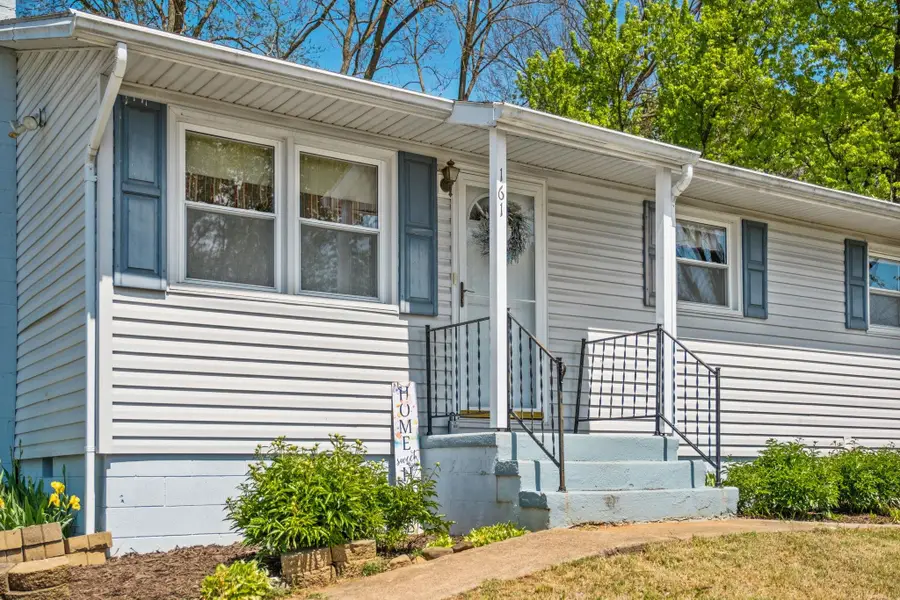 161 Riverside Dr E, Timberville, VA 22853 - #2