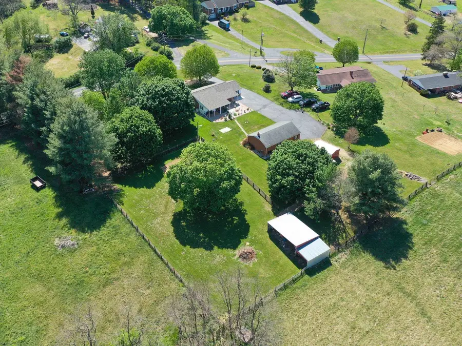 134 Greenville School Rd, Greenville, VA 24440 - #3