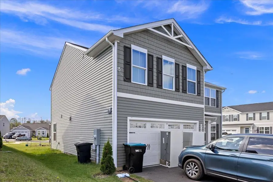 2125 Shoeshine Ave, Central, VA 22801 - #3