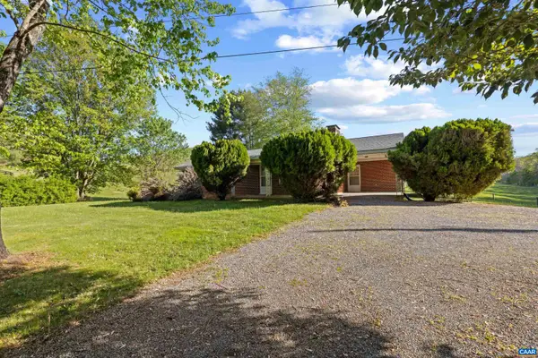 4206 Maury River Rd, Rockbridge Baths, VA 24473