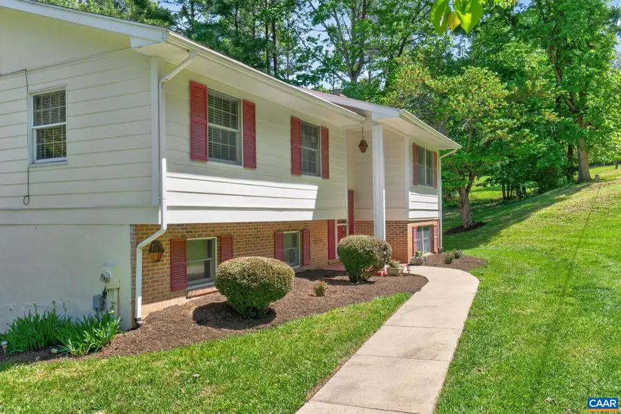 2092 Sulphur Mine Rd, Charlottesville, VA 22911 - #2