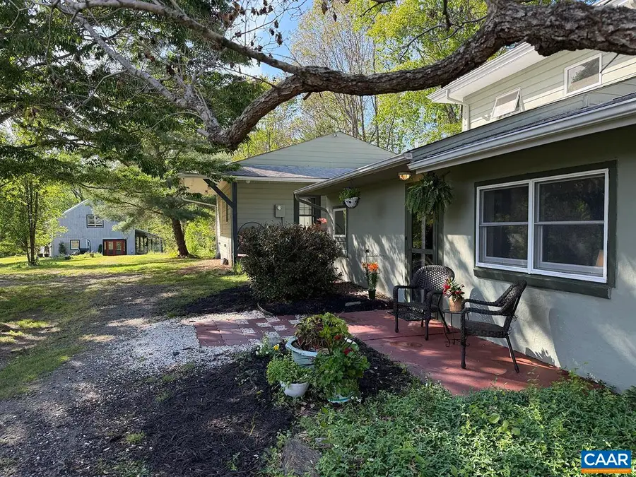 4177 Rolling Rd, Scottsville, VA 24590 - #3