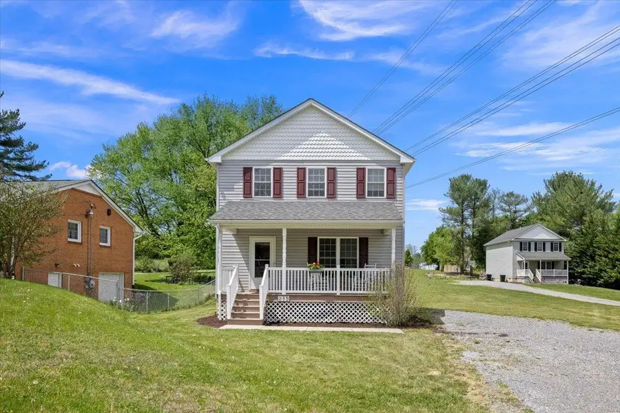 385 National Ave, Staunton, VA 24401 - #2