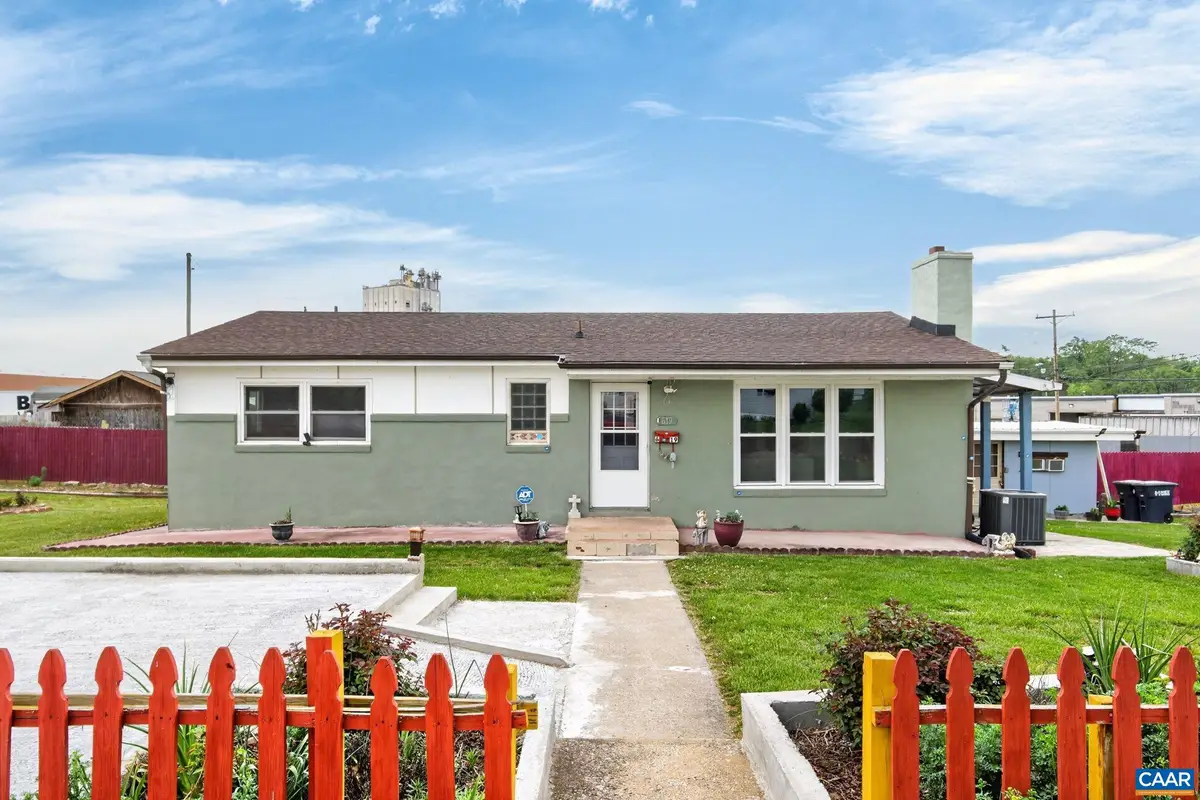 619 Broad St, Harrisonburg, VA 22802 - #1