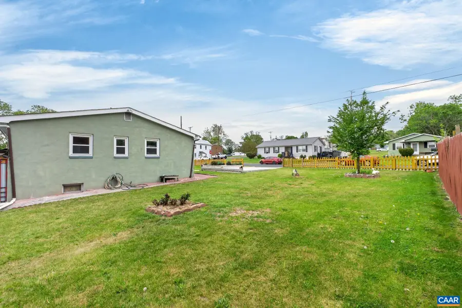 619 Broad St, Harrisonburg, VA 22802 - #3