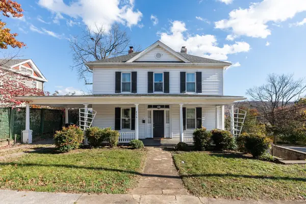 476 Walnut Ave, Waynesboro, VA 22980