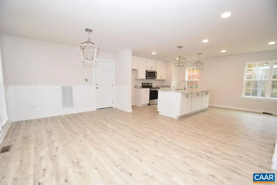 1232 Boston Rd N, Troy, VA 22974 - #2