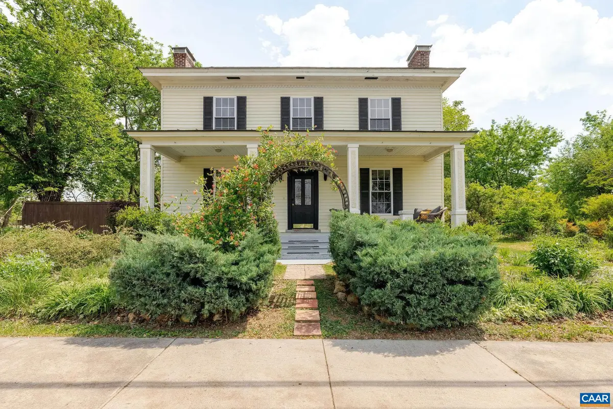 321 East St, Gordonsville, VA 22942 - #1