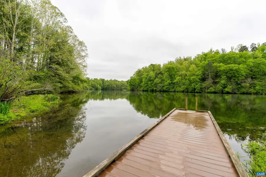 2068 Lakeside Dr, Charlottesville, VA 22901 - #3