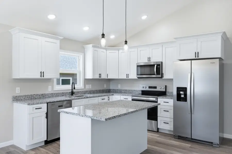 342 Fairfax Ave W, Elkton, VA 22827 - #2