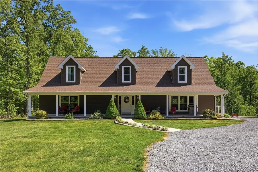 324 Lofton Rd, Raphine, VA 24472 - #2