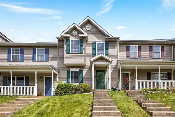1256 Old Windmill Cir, Harrisonburg, VA 22801