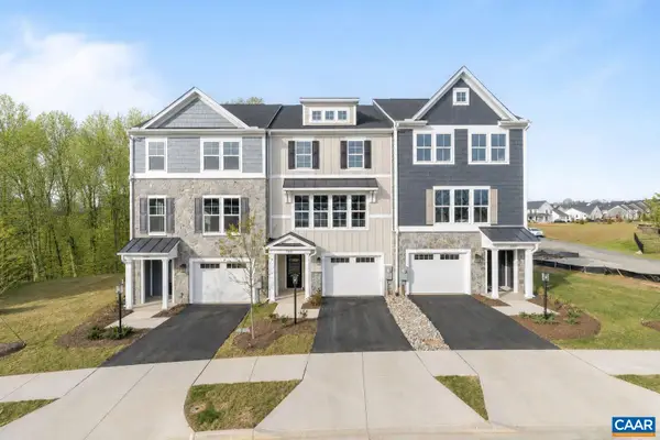 3026 Farrow Cir, Charlottesville, VA 22901