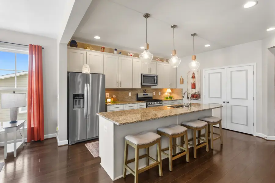 2923 Preston Lake Blvd, Massanetta Springs, VA 22801 - #3