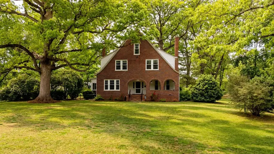 557 Ellison Ln S, Waynesboro, VA 22980 - #3