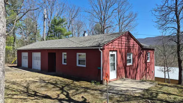 211 Watertank Rd, Millboro, VA 24460