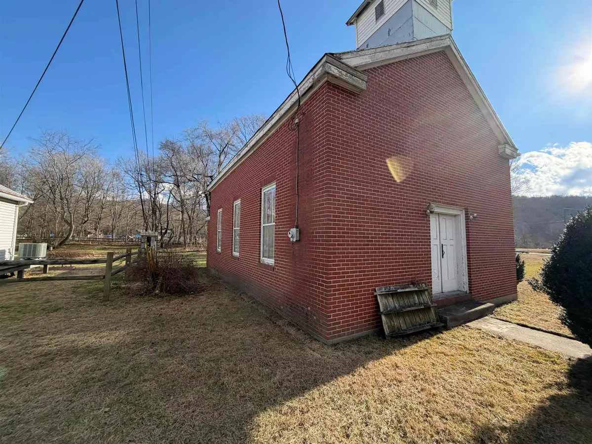 68 Augusta Springs Rd, Augusta Springs, VA 24401 - #1